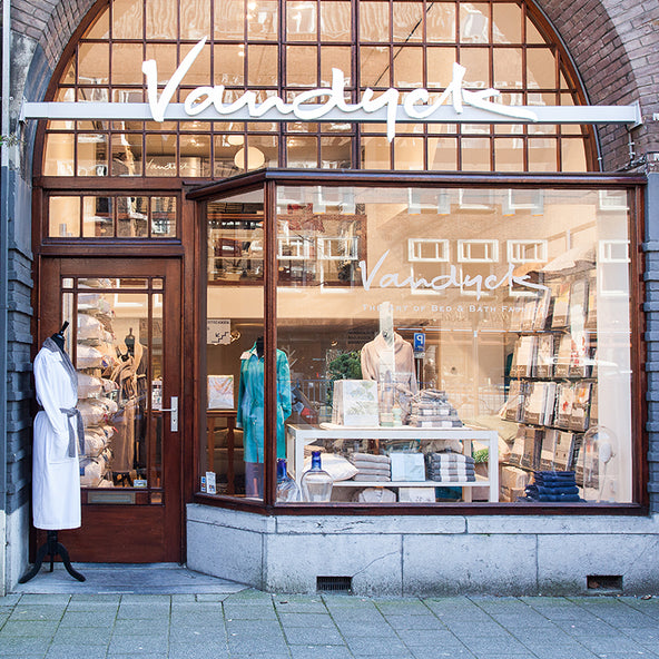 Vandyck Experience Store-Amsterdam