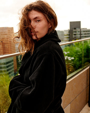 BEAUMONT badjas | off black BEAUMONT badjas | off black