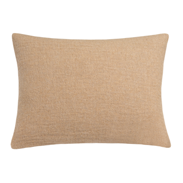 HOME 81 plaid | sandy gold Home 81 kussensloop in de kleur sandy gold is een gemêleerd geweven kussensloop gemaakt van een wolblend. Het kussensloop is double faced