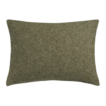 HOME 81 plaid | oak green Home 81 kussensloop in de kleur oak green is een gemêleerd geweven kussensloop gemaakt van een wolblend. Het kussensloop is double faced