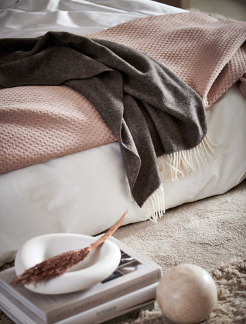HOME SERINA sprei | espresso HOME SERINA sprei | espresso