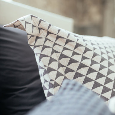 DIAMONDS dekbedovertrek | off black DIAMONDS dekbedovertrek | off black