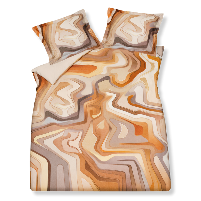 SPIRIT dekbedovertrekset | multi Spirit multi dekbedovertrek heeft organische vlakken in verschillende aardetinten oranje, bruin, zand en grijs. De achterkant van het dekbedovertrek is effen zand kleurig. De kussens hebben aan beide zijden een gedeelte van het patroon.