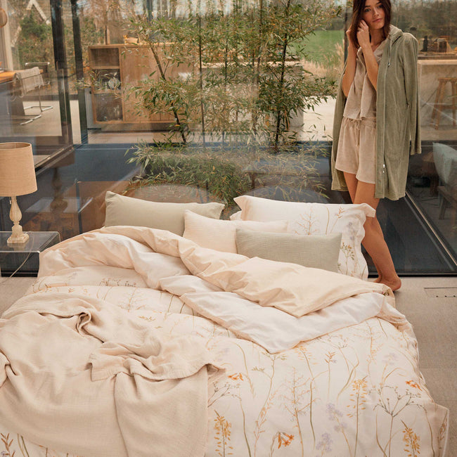 SOOTHING DREAMS dekbedovertrekset | sand SOOTHING DREAMS dekbedovertrekset | sand