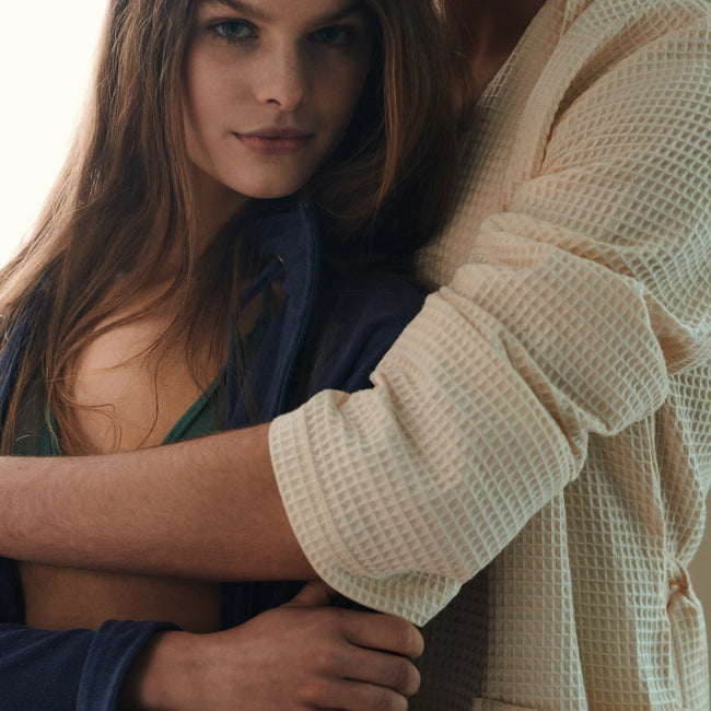 BATHR. VOGUE | indigo