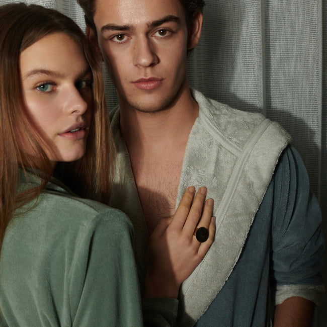 BATHR. VOGUE | smoke green