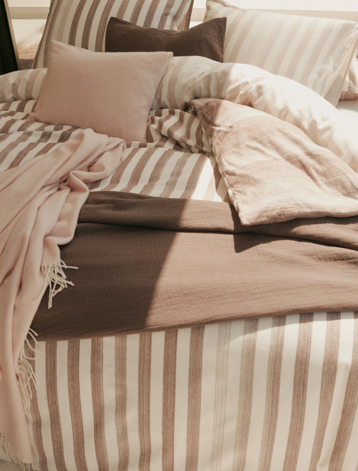HOME BRENTA dekbedovertrekset | dark truffle