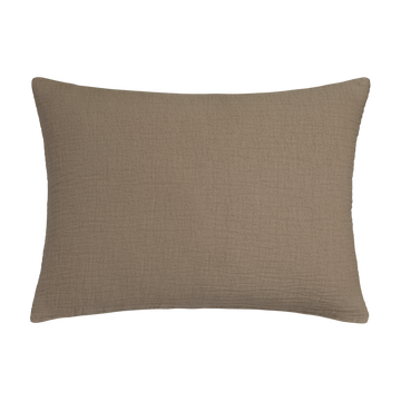 PURE 68 sprei | taupe Pure 68 sierkussensloop in de kleur taupe heeft een licht geweven structuur en is gemaakt van 100% katoen.