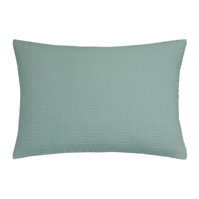 Pure 68 sierkussensloop in de kleur pearl blue heeft een licht geweven structuur en is gemaakt van 100% katoen.