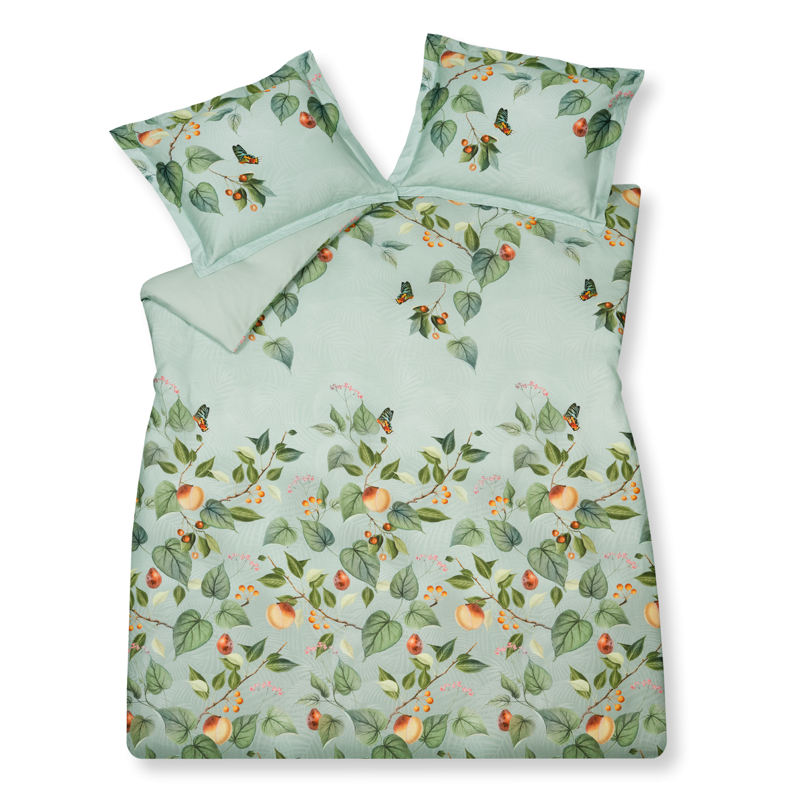 Fruit Garden light green dekbedovertrek heeft takken met bladeren, roze bloemen, vruchten en bessen. Op de lichtgroene achtergrond zijn heel lichtjes smalle bladeren te zien