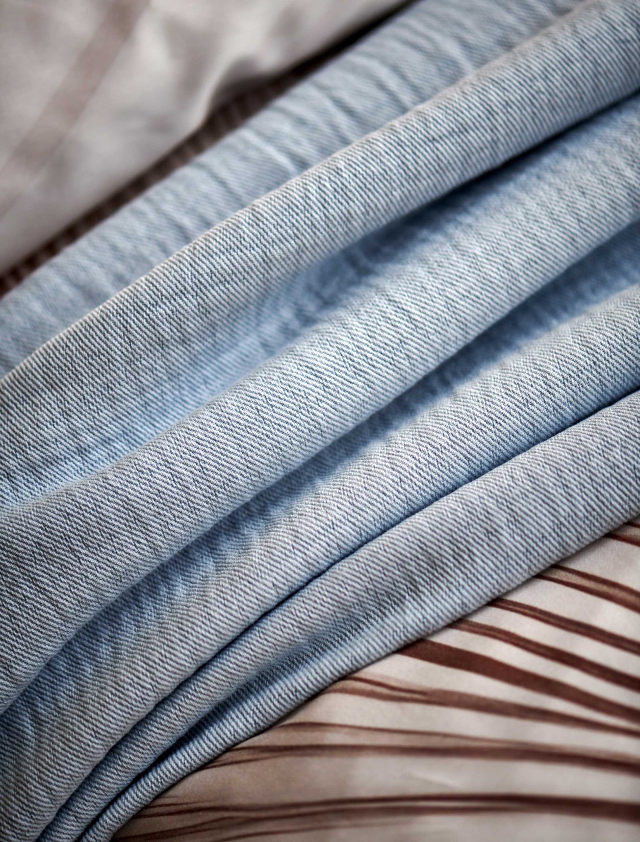 detail shot van een lichtblauw plaid
