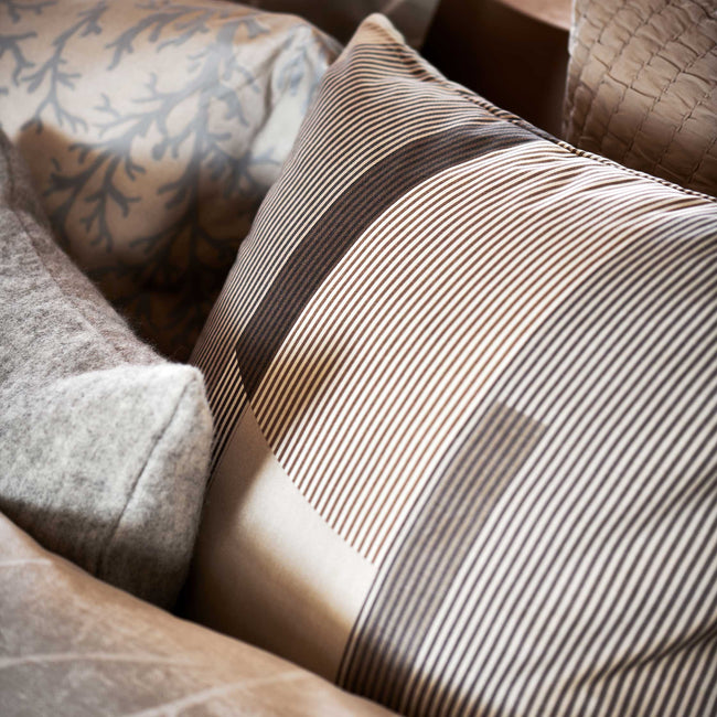 SHAPING dekbedovertrekset | linen